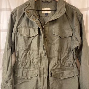 Small army green coat